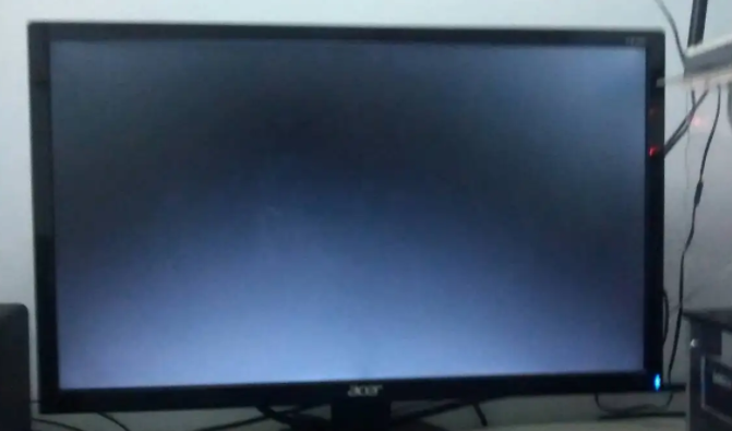 電腦黑屏應該怎樣解決呢?