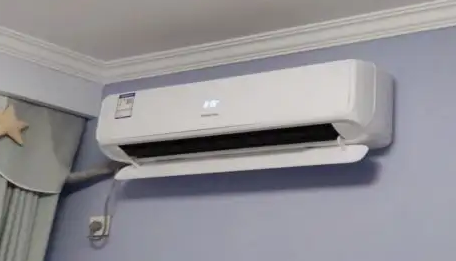 空調開一會就自動停了的常見原因是？