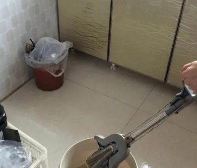 衛(wèi)生間漏水的原因是什么呢?