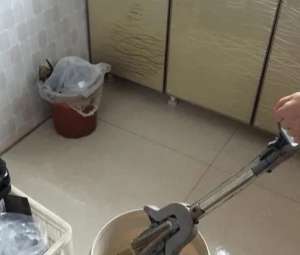 衛(wèi)生間漏水的原因是什么呢?