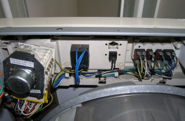 洗衣機(jī)漏電怎么辦