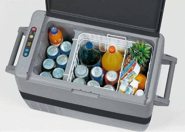 冰箱快速去除異味方法