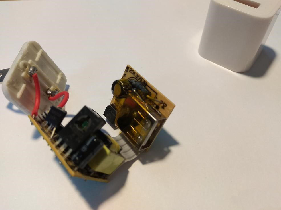 蘋果充電頭電路板