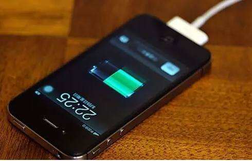 手機電池不耐用，手機待機續航短