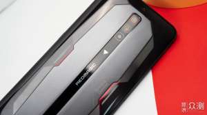 紅魔對(duì)陣幻影，到底誰(shuí)才是電競(jìng)手機(jī)里的真香之選