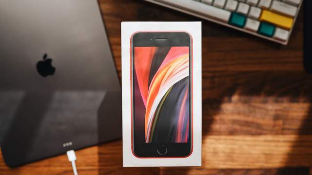 京東首日銷量14萬部 iPhone SE多版本售罄