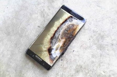 三星手機(jī)爆炸圖片