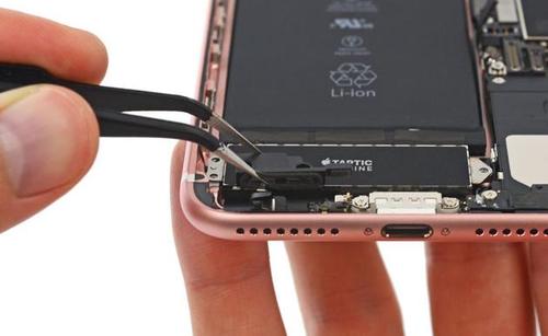 新型智能手機(jī)的特殊功能，不用時(shí)沒(méi)感覺(jué)，用完后“真香”！