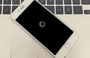 蘋果手機(jī)死機(jī)了怎樣強(qiáng)制重啟？