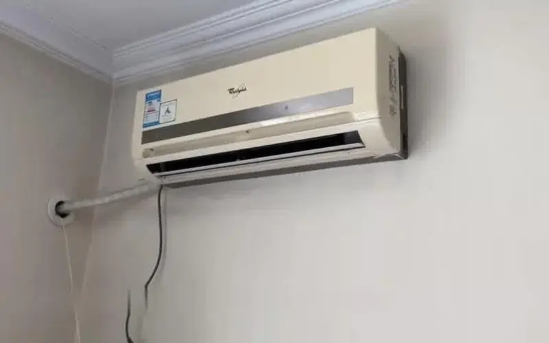 長(zhǎng)虹空調(diào)出現(xiàn)F8故障是什么原因?維修費(fèi)用是多少?