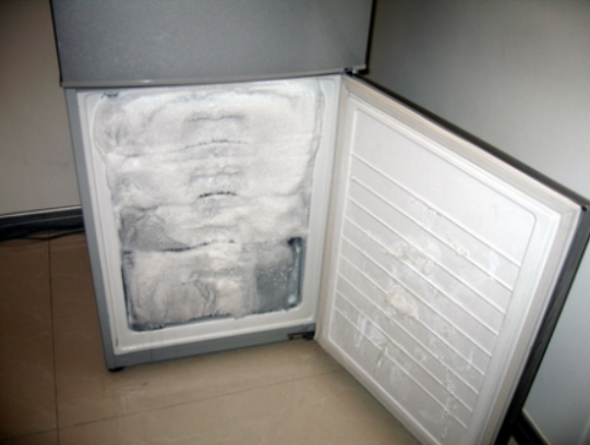 壓縮機異響的 “磨損信號”：從嗡嗡聲到噠噠聲，不同頻率里藏著軸承與活塞的健康密碼